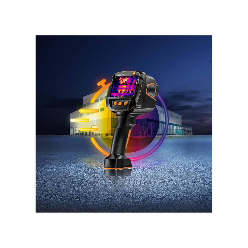 Testo 883 thermal imager with interchangeable lens